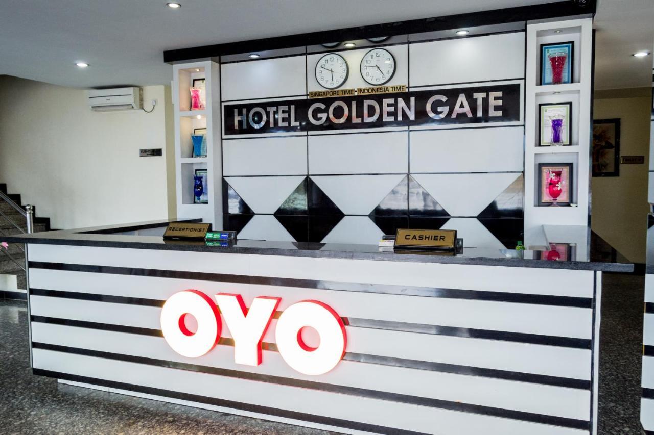 Collection O 625 Hotel Golden Gate Batam Exteriör bild